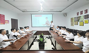 提升規(guī)范操作，增強服務(wù)理念&mdash;&mdash;安徽分公司六安店開展提升保潔服務(wù)培訓(xùn) 